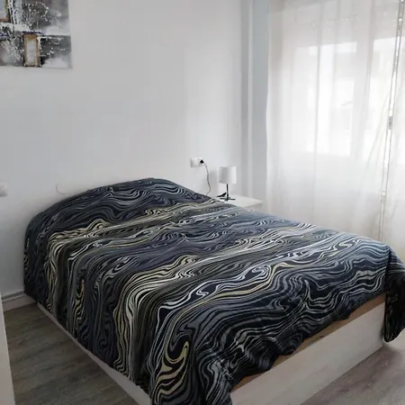 De 5 Hab-et5 Apartamento *